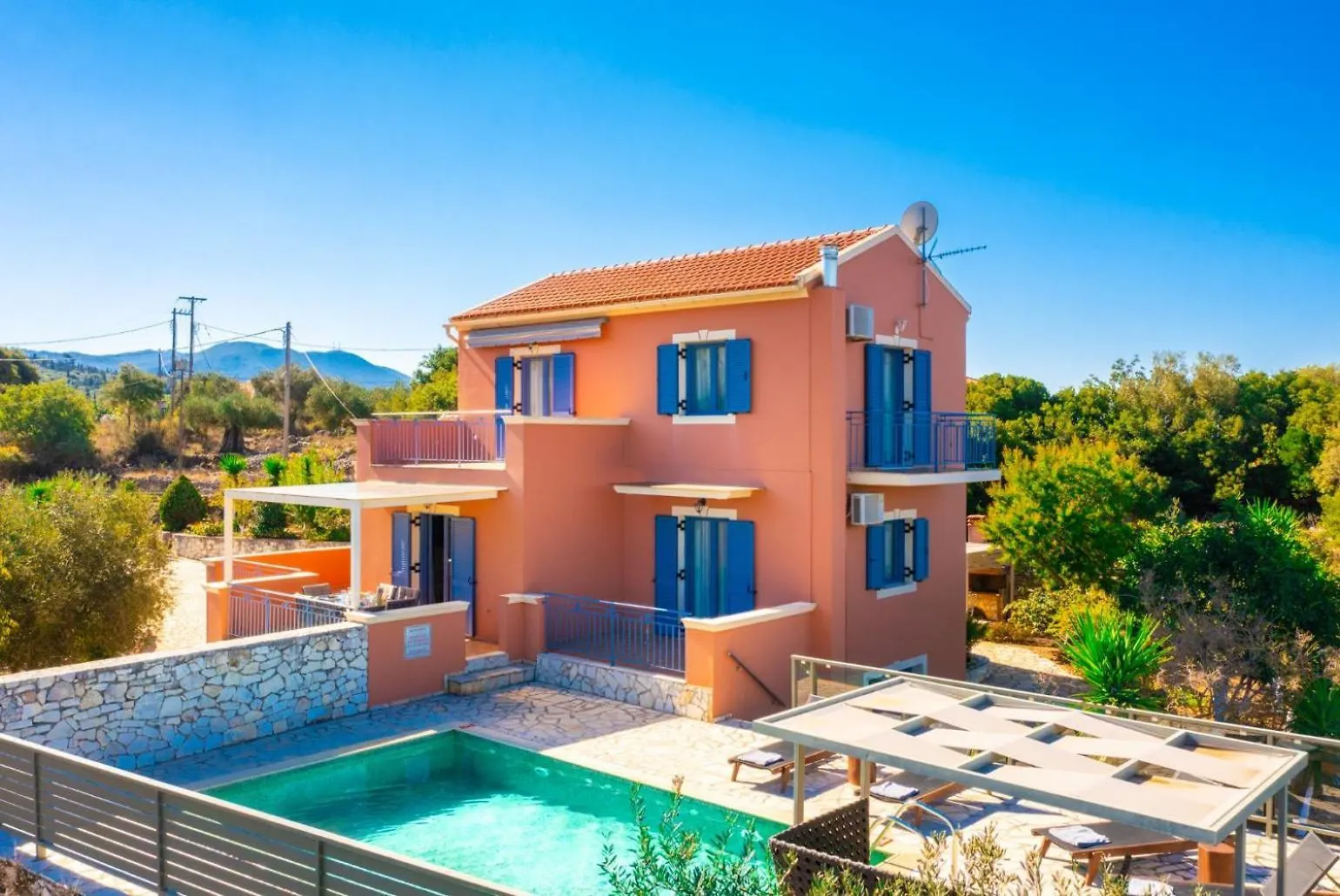 Villa Canova Mesovounia  Greece